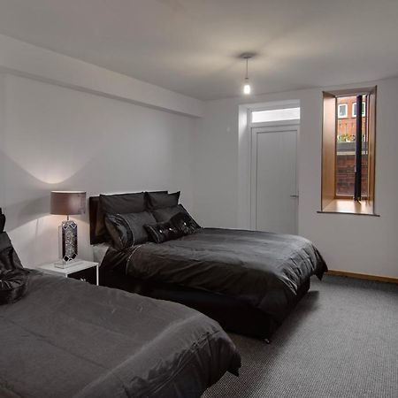 Super Spacious Church Conversion Close To Tower Blackpool Eksteriør billede