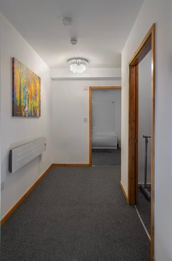 Super Spacious Church Conversion Close To Tower Blackpool Eksteriør billede