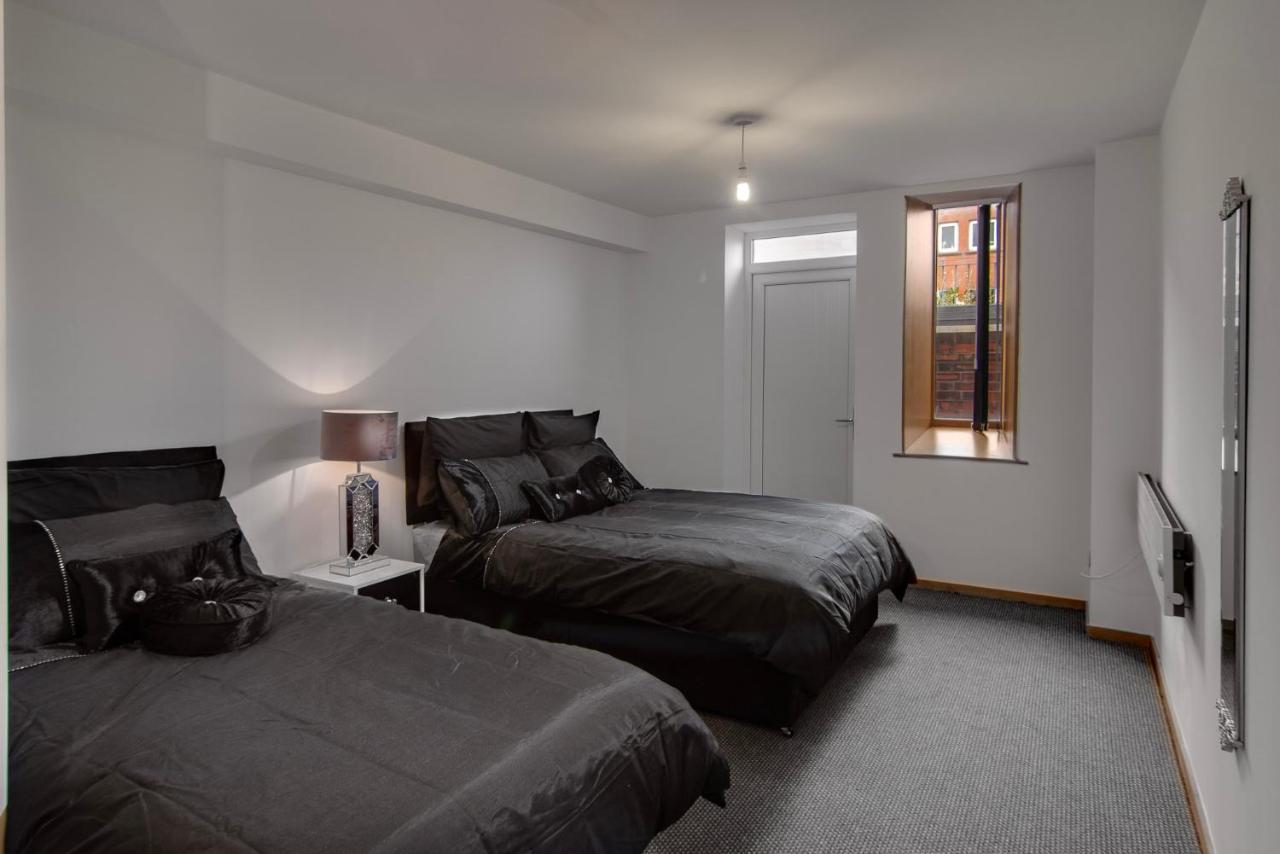 Super Spacious Church Conversion Close To Tower Blackpool Eksteriør billede